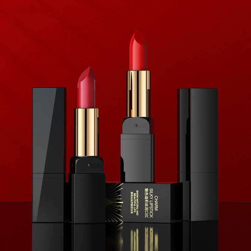 LuxuryGlow Moisturizing Matte Lipstick – Long-Lasting, Soft Touch, 8 Charming Shades