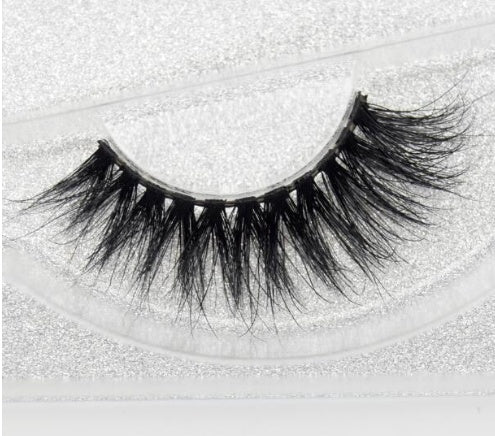 Pestañas postizas 3D de visón LuxuryGlow Faux Aurelia: volumen natural con efecto de cola larga