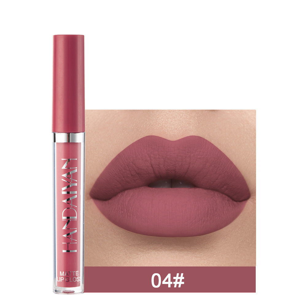 Labial líquido mate HANDAIYAN: antiadherente, resistente a las manchas y de larga duración.