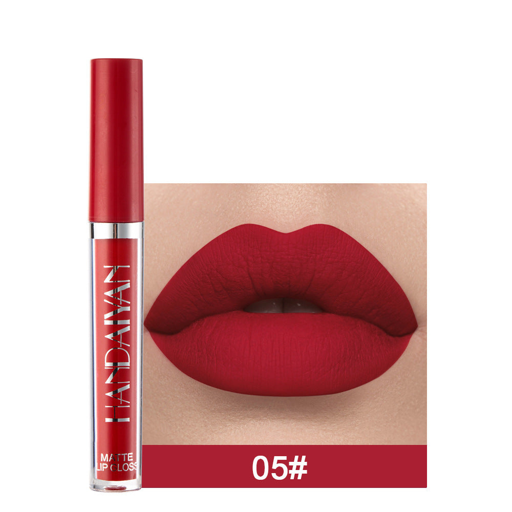 Labial líquido mate HANDAIYAN: antiadherente, resistente a las manchas y de larga duración.