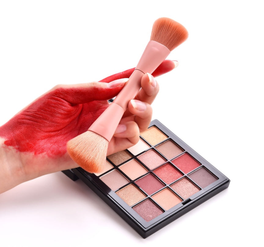 Juego de 10 brochas de maquillaje premium LuxuryGlow: mango de madera y diseño de doble punta