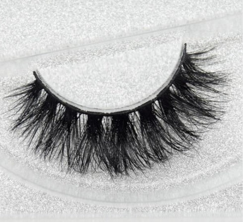 Pestañas postizas 3D de visón LuxuryGlow Faux Aurelia: volumen natural con efecto de cola larga