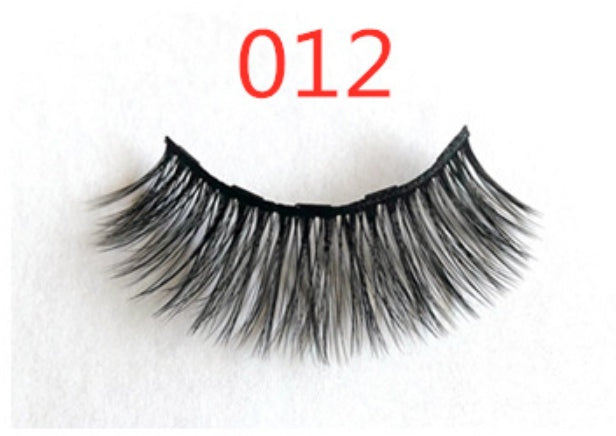 LuxuryGlow Magnetic False Eyelashes – Natural Look with Cotton Stem (1 Pair)