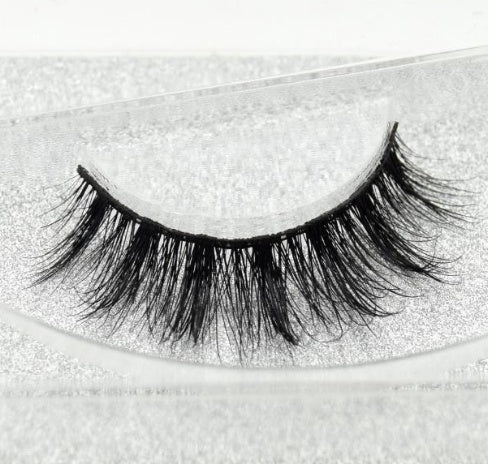 Pestañas postizas 3D de visón LuxuryGlow Faux Aurelia: volumen natural con efecto de cola larga