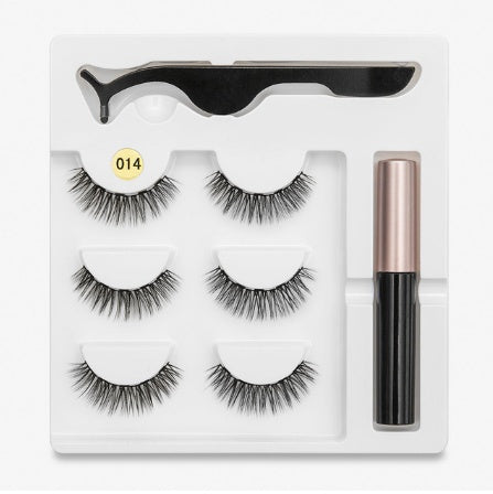 LuxuryGlow Magnetic False Eyelashes – Natural Look with Cotton Stem (1 Pair)