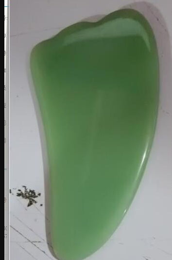 LuxuryGlow Natural Jade Facial Roller – Rejuvenating Beauty Massage Tool