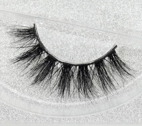 Pestañas postizas 3D de visón LuxuryGlow Faux Aurelia: volumen natural con efecto de cola larga