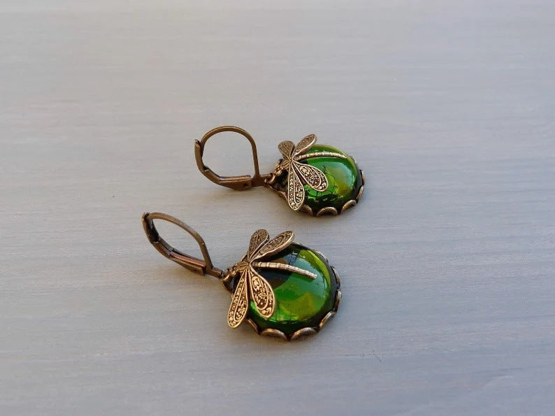 Pendientes colgantes de libélula vintage LuxuryGlow: joyería bohemia de chakras con piedra lunar para mujer