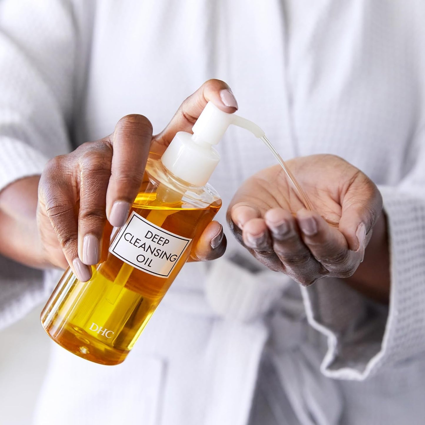 DHC Deep Cleansing Oil – Facial Cleansing Oil & Makeup Remover with Antioxidant Olive Oil, Residue-Free, Hydrating, Fragrance-Free, Suitable for All Skin Types
