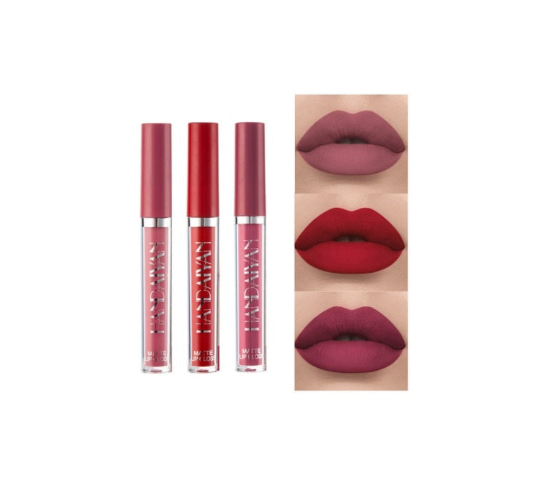Labial líquido mate HANDAIYAN: antiadherente, resistente a las manchas y de larga duración.