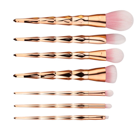 LuxuryGlow 7-Piece Diamond Makeup Brush Set – Foundation, Eyes, Highlight & More