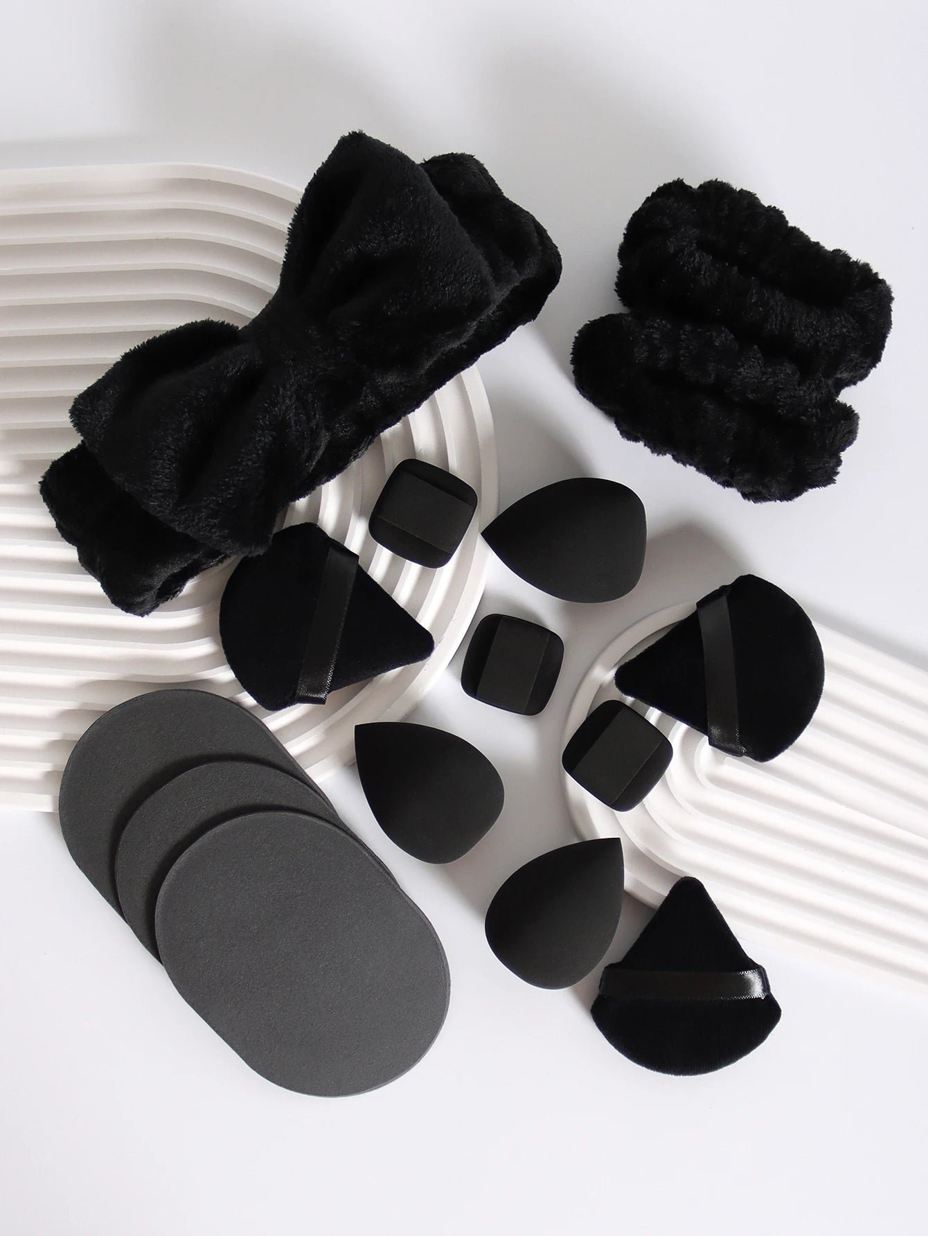 LuxuryGlow 15-Piece Makeup Sponge & Cosmetic Puff Set – Beauty Blender, Headband & Wristband