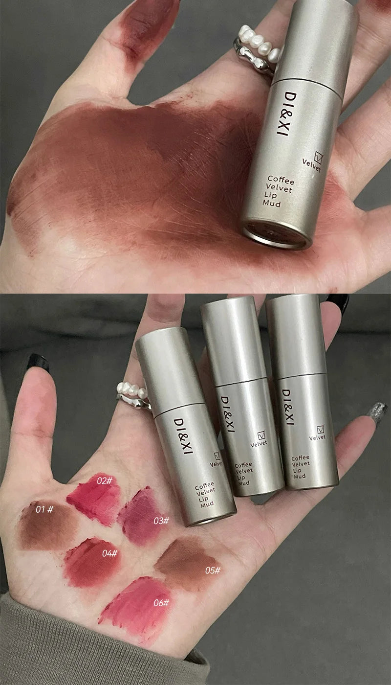 Mini brillo labial mate DIXI: acabado aterciopelado, tono latte, fácil de aplicar