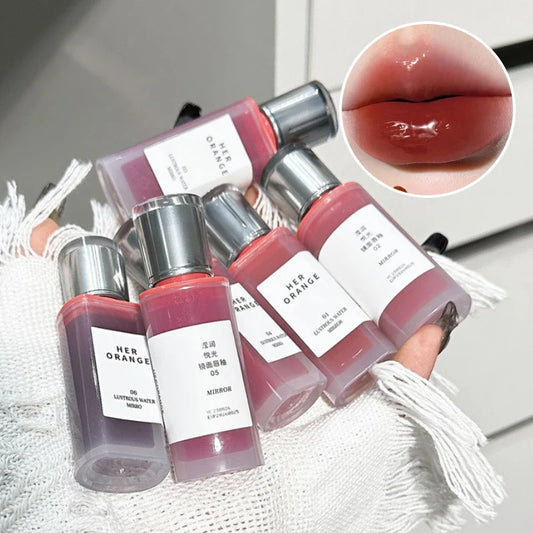 Laca de labios Crystal Gloss de HERORANGE: brillo cristalino, duradero y no pegajoso.