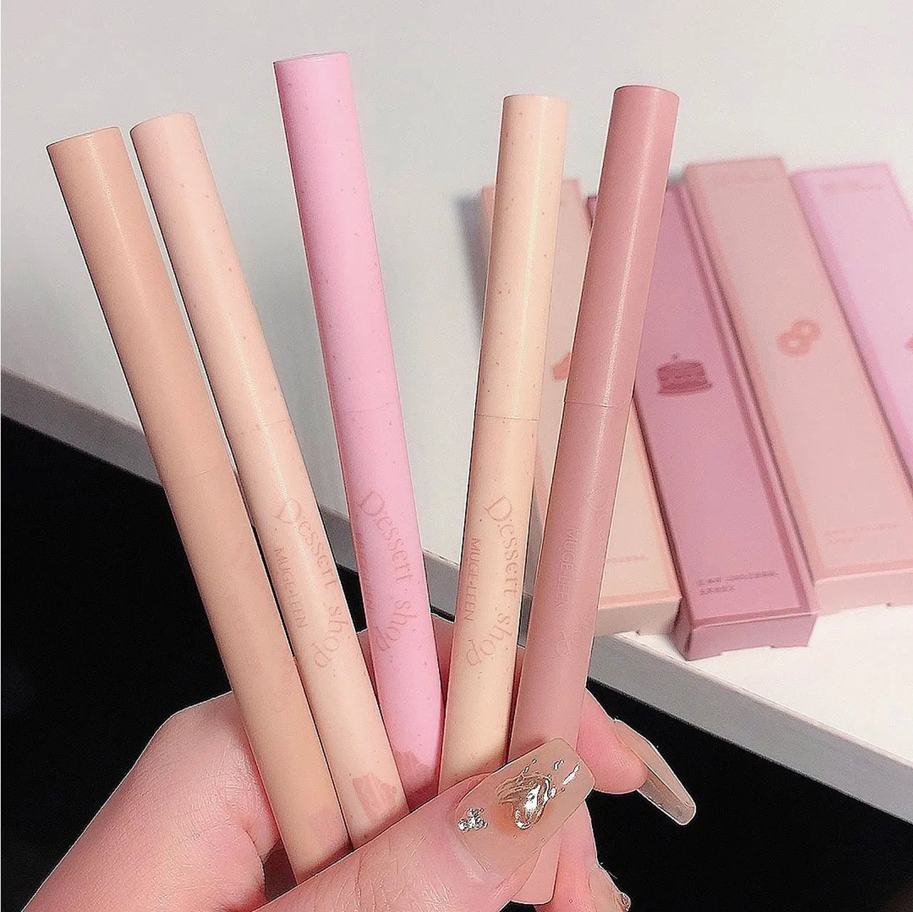 LuxuryGlow Waterproof Automatic Lip Liner Pen – Long-Lasting Smooth Outline