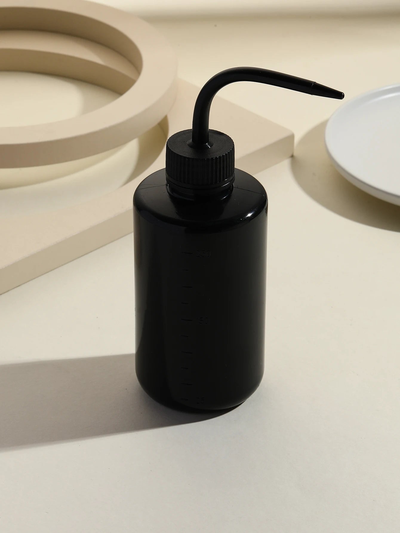 ZernBer Elbow Eyelash Cleaning Bottle – Precision Squeeze Lash Rinse Tool (1PC)