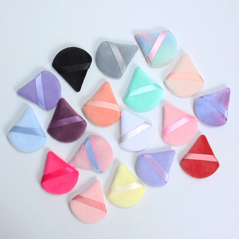 LuxuryGlow 2PCS Triangle Velvet Powder Puff – Soft Reusable Makeup Blender for Flawless Foundation Application