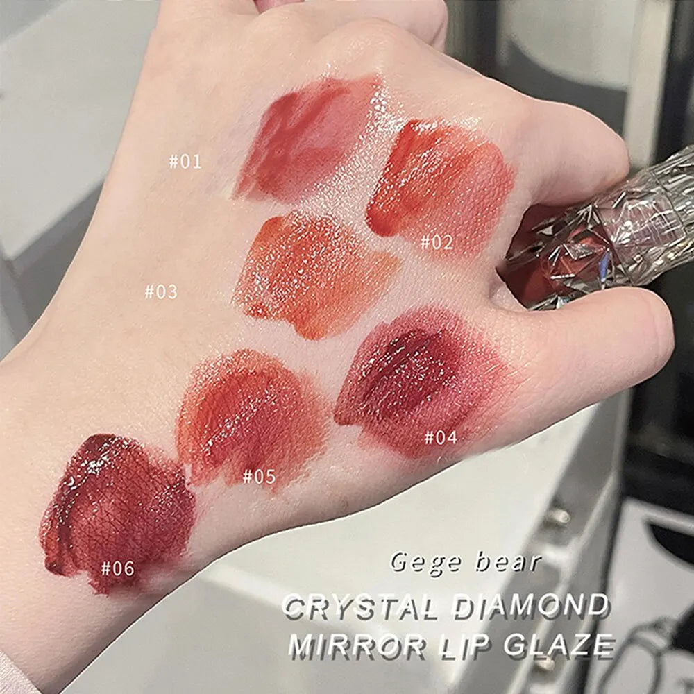 Brillo de labios Crystal Mirror de Gege Bear: hidratante, brillante y con volumen.