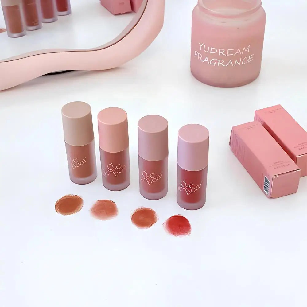 Crema de terciopelo 4 en 1 Gege Bear: lápiz labial, rubor, sombra de ojos y contorno