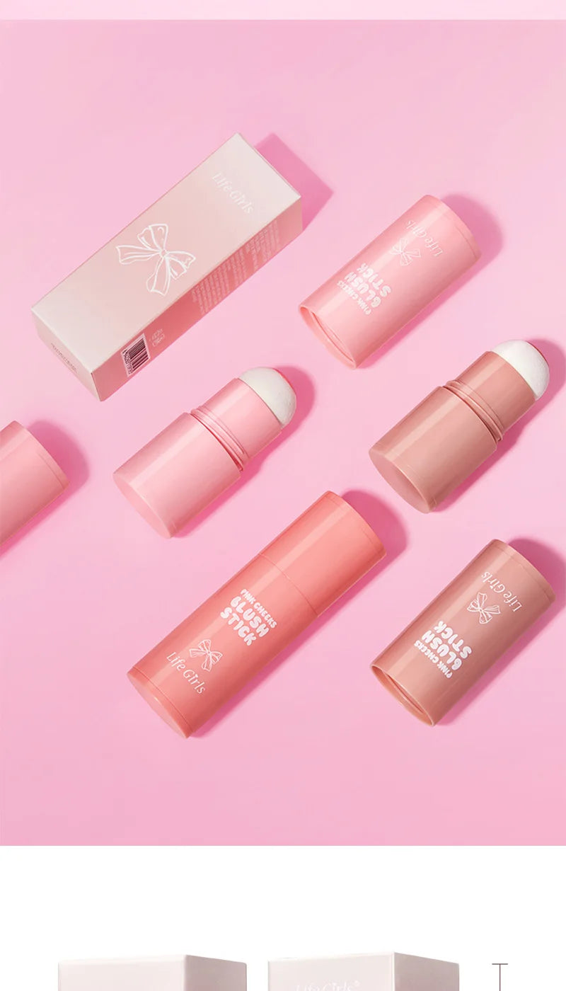 أحمر خدود كوري وردي من LuxuryGlow - إسفنجة ناعمة لتوهج طبيعي