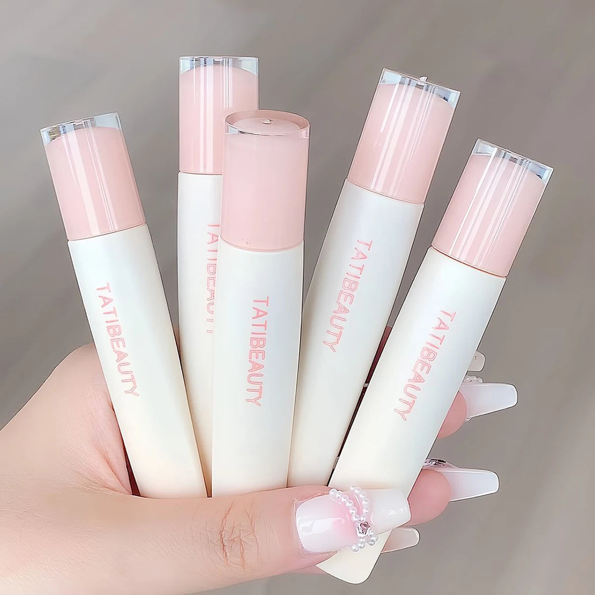 Brillo labial hidratante Lip Jelly Essence de TATIBEAUTY | Brillo hidratante y duradero