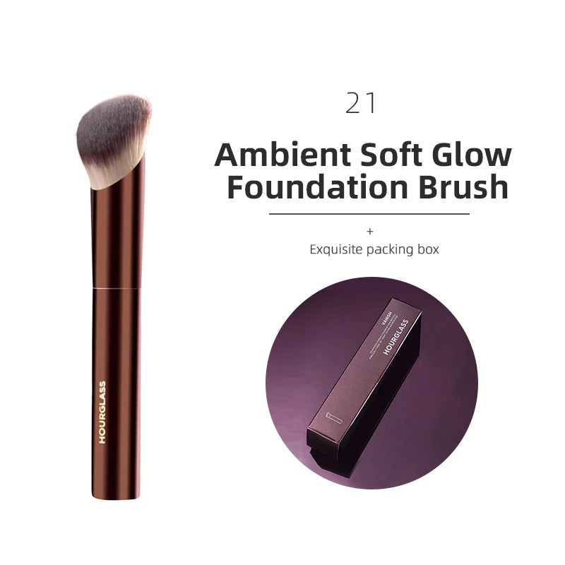 Hourglass Multi-Use Professional Makeup Brush – Powder, Foundation, Concealer, Blush, Bronzer & Eye Makeup