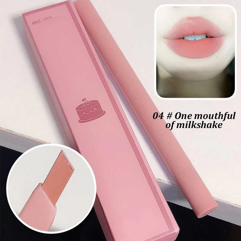 LuxuryGlow Waterproof Automatic Lip Liner Pen – Long-Lasting Smooth Outline