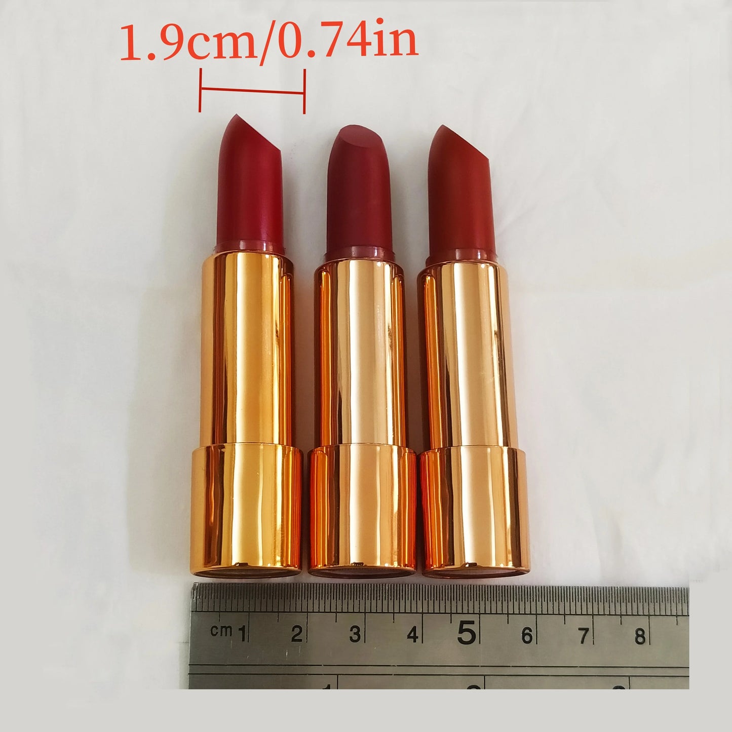 LUXURYTO - Juego de 3 labiales mate con bolsa plateada - Duraderos y resistentes al agua