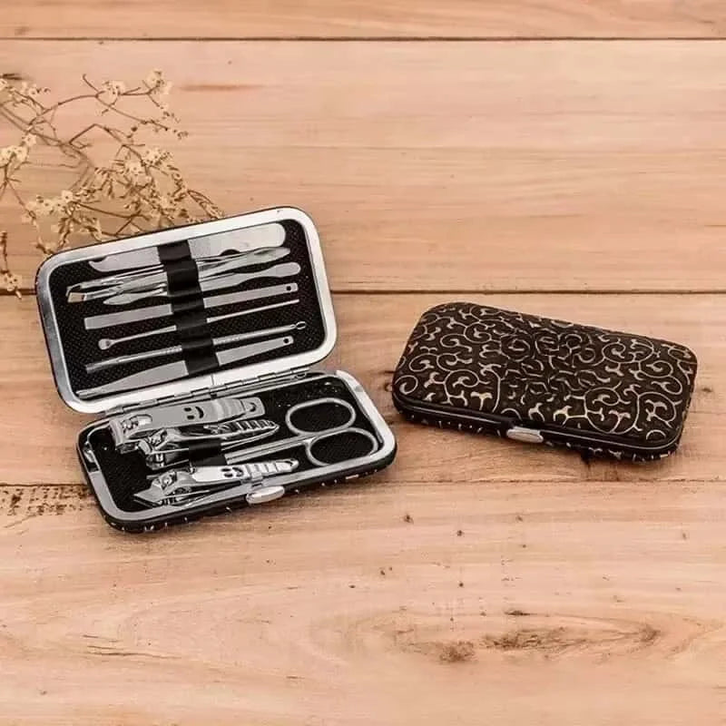 Tanyi 11-in-1 Happy Face Nail Care Set – Manicure & Pedicure Grooming Kit