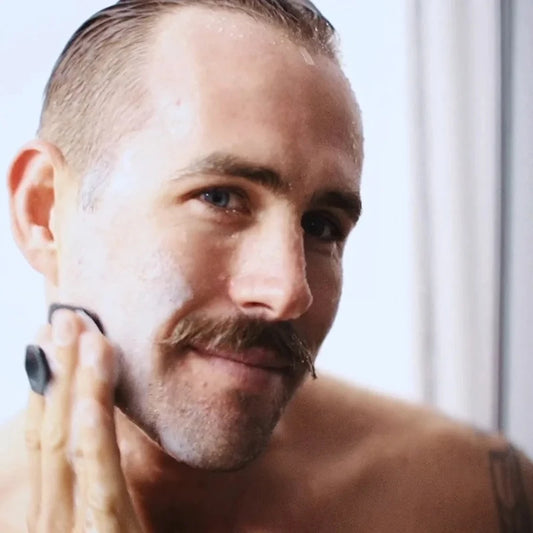 Cepillo limpiador facial de silicona LUxuryGlow: desmaquillante suave y exfoliante