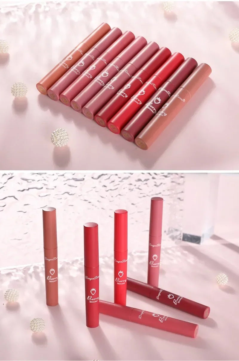 Brillo de labios mate nude LuxuryGlow: 12 colores aterciopelados, resistente al agua y de larga duración.