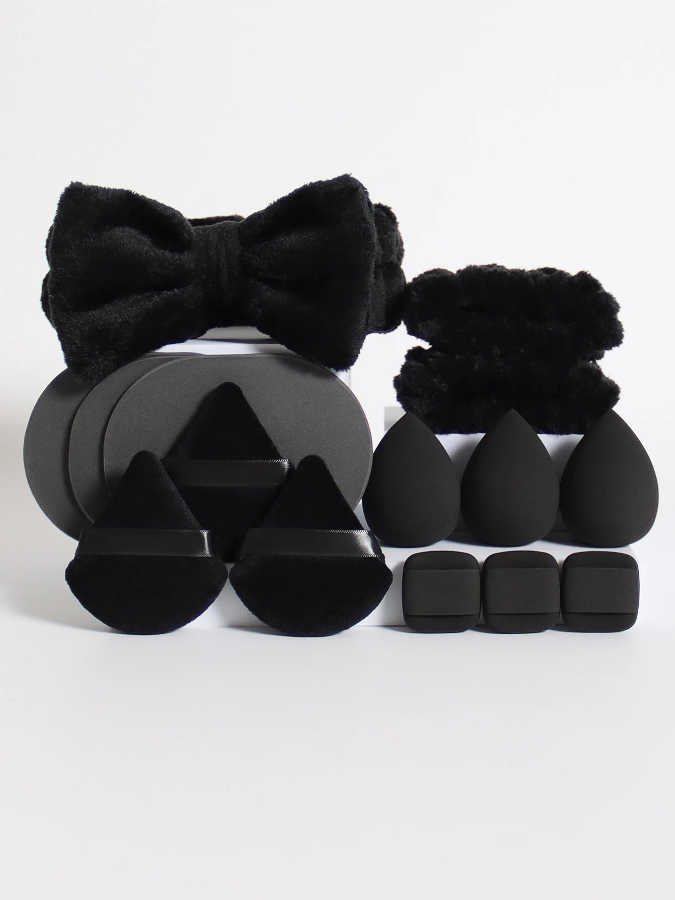 LuxuryGlow 15-Piece Makeup Sponge & Cosmetic Puff Set – Beauty Blender, Headband & Wristband