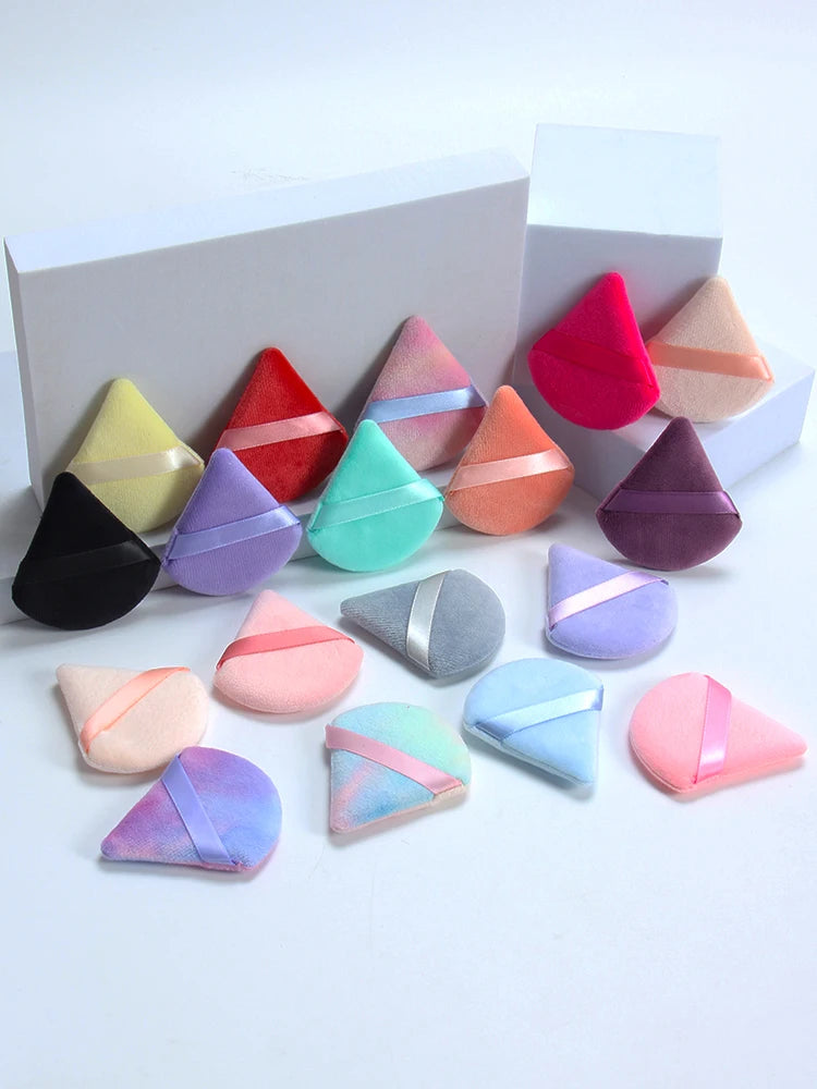 LuxuryGlow 2PCS Triangle Velvet Powder Puff – Soft Reusable Makeup Blender for Flawless Foundation Application