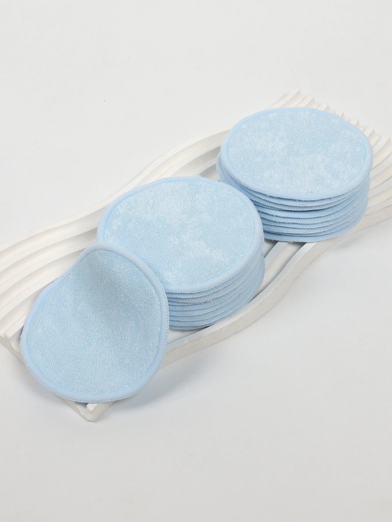 LuxuryGlow Reusable Makeup Remover Pads – 5/10/20 Pack Washable Face Puffs