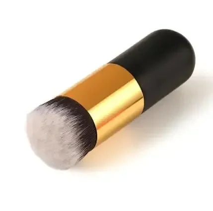 LuxuryGlow Mushroom Head Foundation Brush – Seamless, Streak-Free BB Cream Applicator