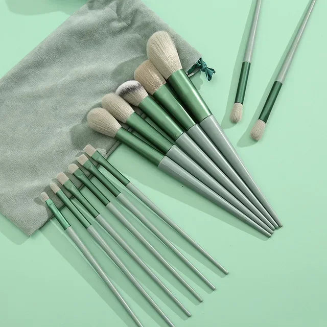 Juego de 13 brochas de maquillaje para mujer, para sombra de ojos, base, colorete, herramientas de maquillaje suaves, bolsa de belleza