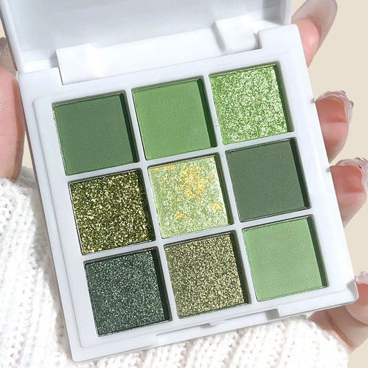 LuxuryGlow Emerald Glow 18-Color Eyeshadow Palette – Matte & Glitter Waterproof Shades