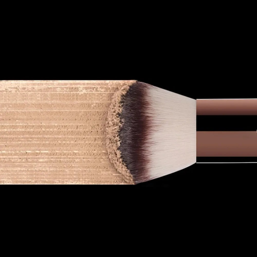 LuxuryGlow Seamless Finish Foundation Brush — Soft Fiber, Flawless Application & Smooth Coverage