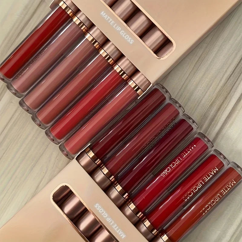 Brillo de labios mate LuxuryGlow AB (dos sets): color labial hidratante, duradero y no pegajoso.