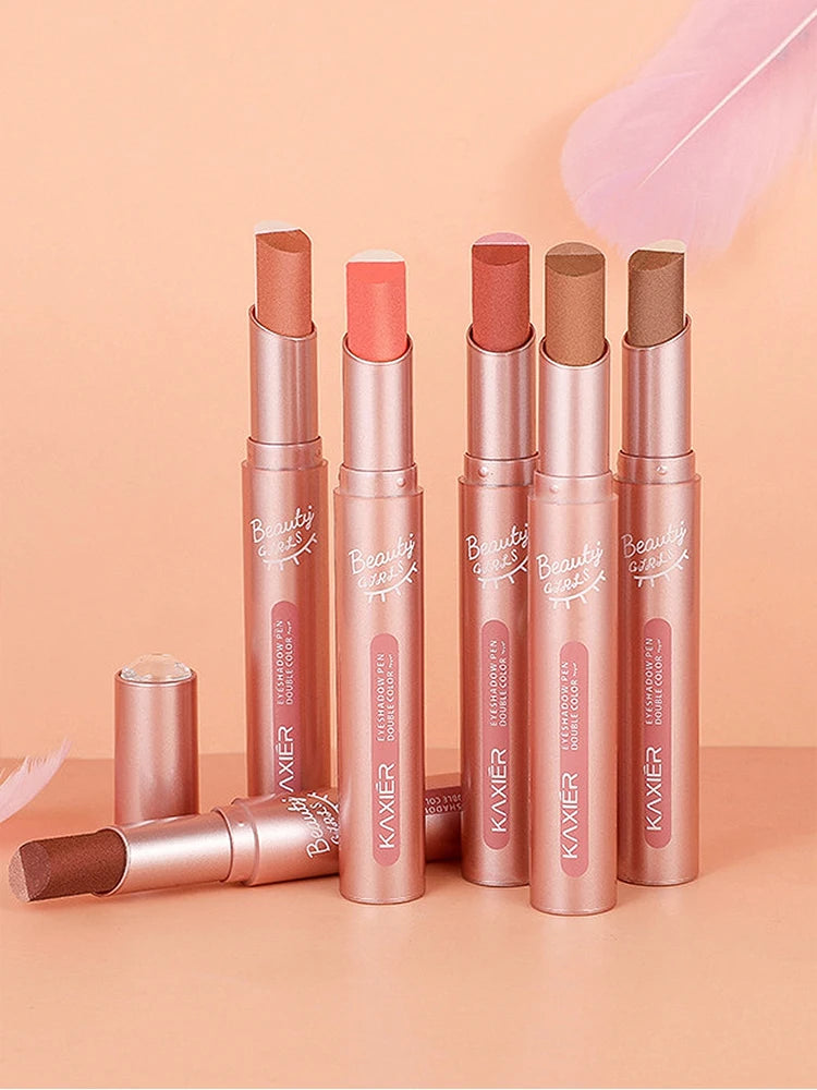 قلم ظلال العيون الفاخر ثنائي اللون المقاوم للماء من LuxuryGlow - يدوم طويلاً، بلمسة نهائية لامعة