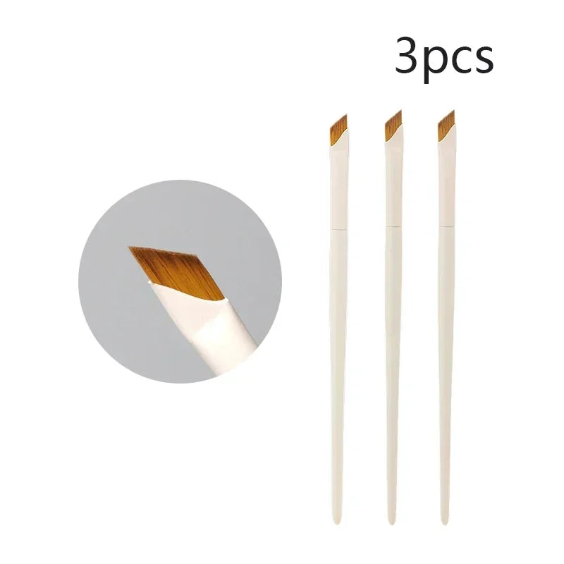 WOKO Ultra-Thin Precision Blade Eyeliner & Eyebrow Brush – White Wooden Handle