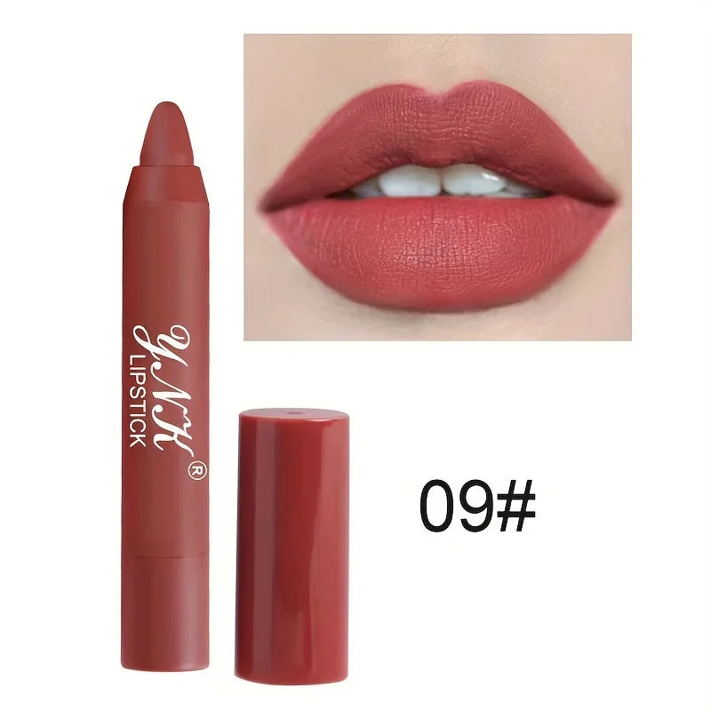 Lápiz labial mate LuxuryGlow Velvet | Tinte labial nude resistente al agua y de larga duración