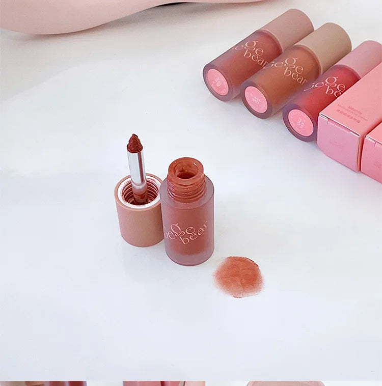 Crema de terciopelo 4 en 1 Gege Bear: lápiz labial, rubor, sombra de ojos y contorno