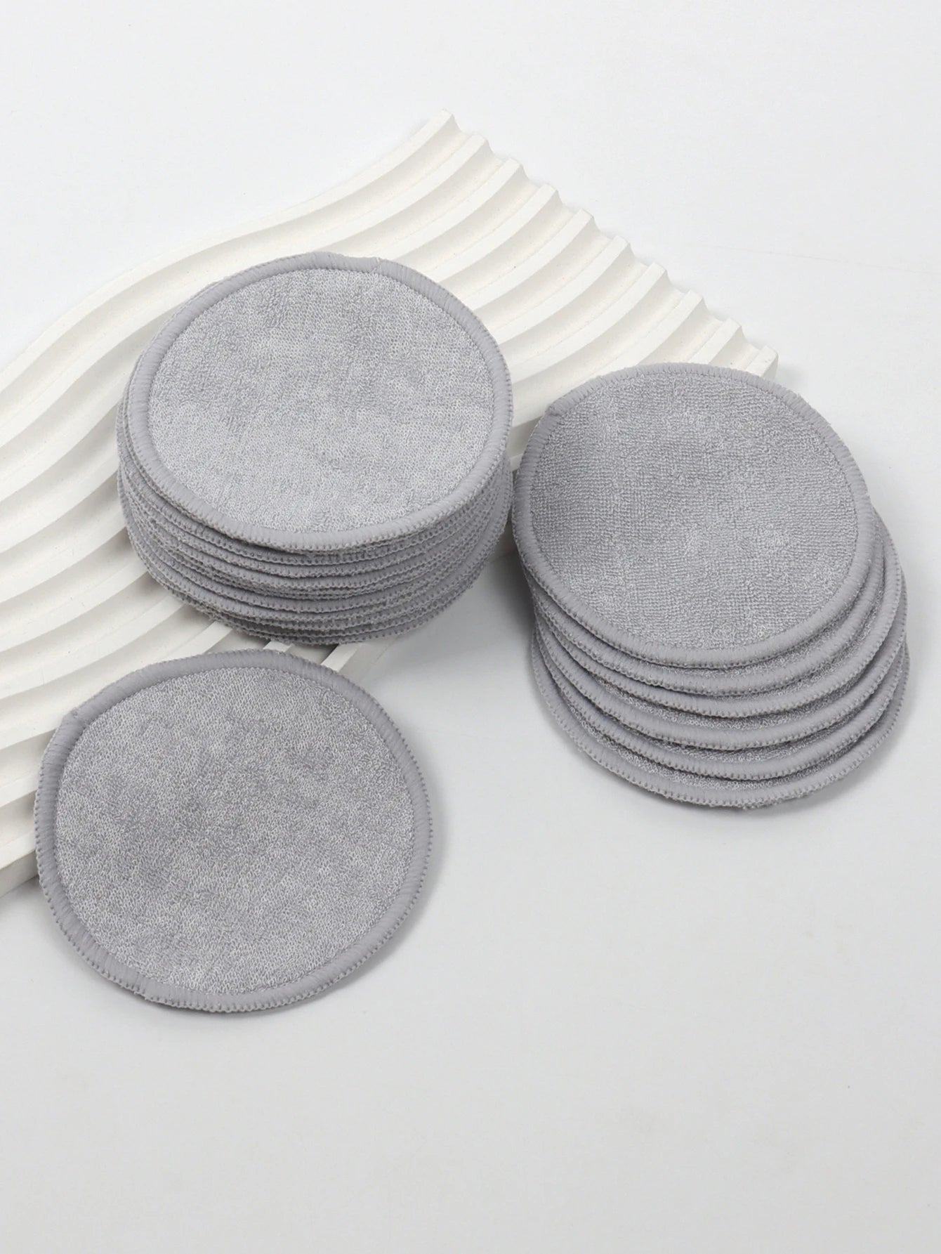 LuxuryGlow Reusable Makeup Remover Pads – 5/10/20 Pack Washable Face Puffs