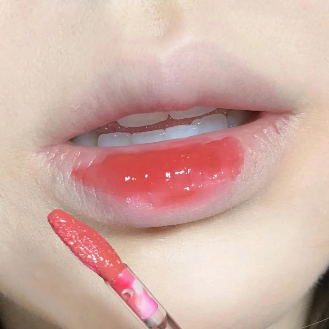 Brillo de labios con efecto espejo en rosa cereza LuxuryGlow: aceite labial hidratante con brillo de cristal