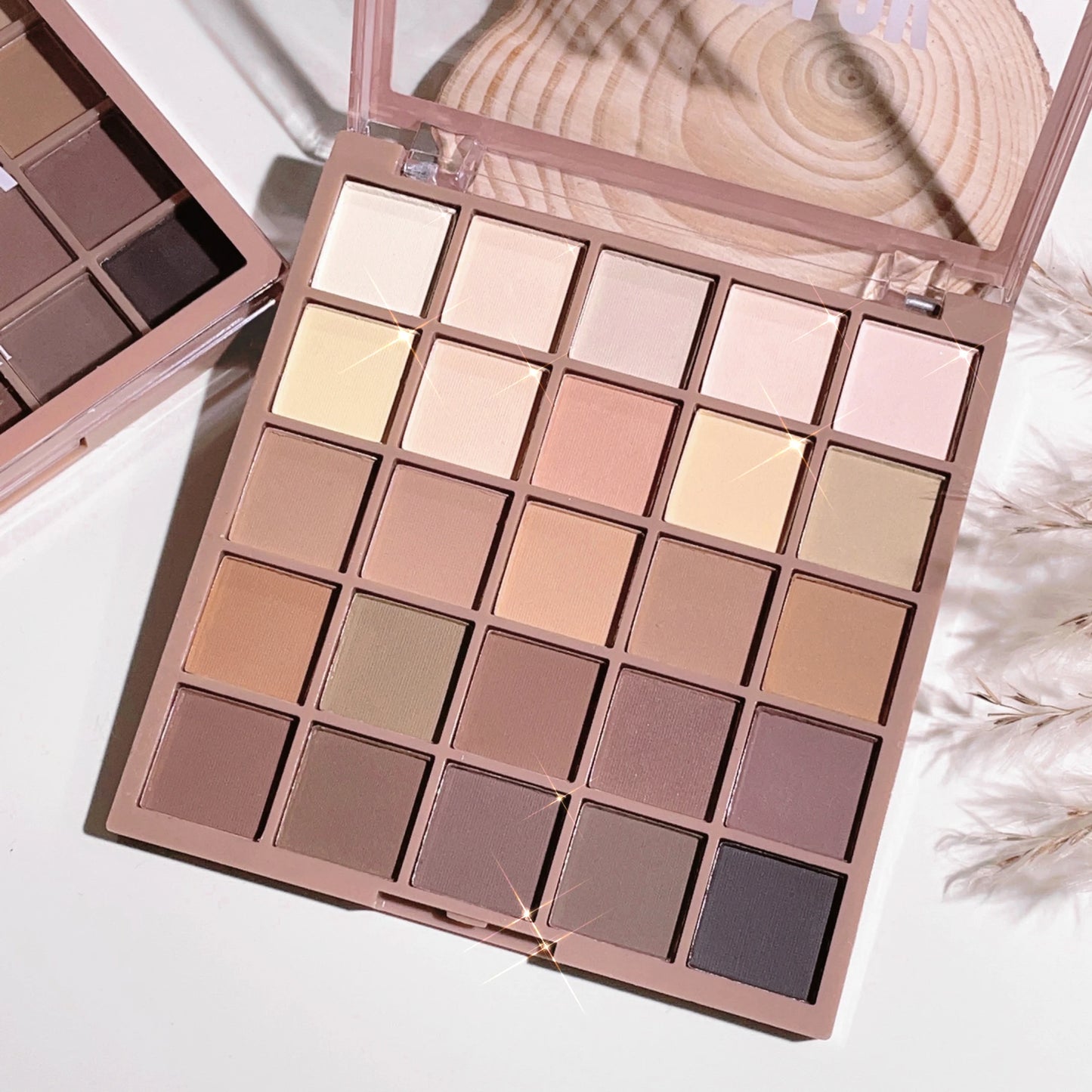 LuxuryGlow 25 Color Eyeshadow Palette – Neutral Gray, Brown & Earthy Tones
