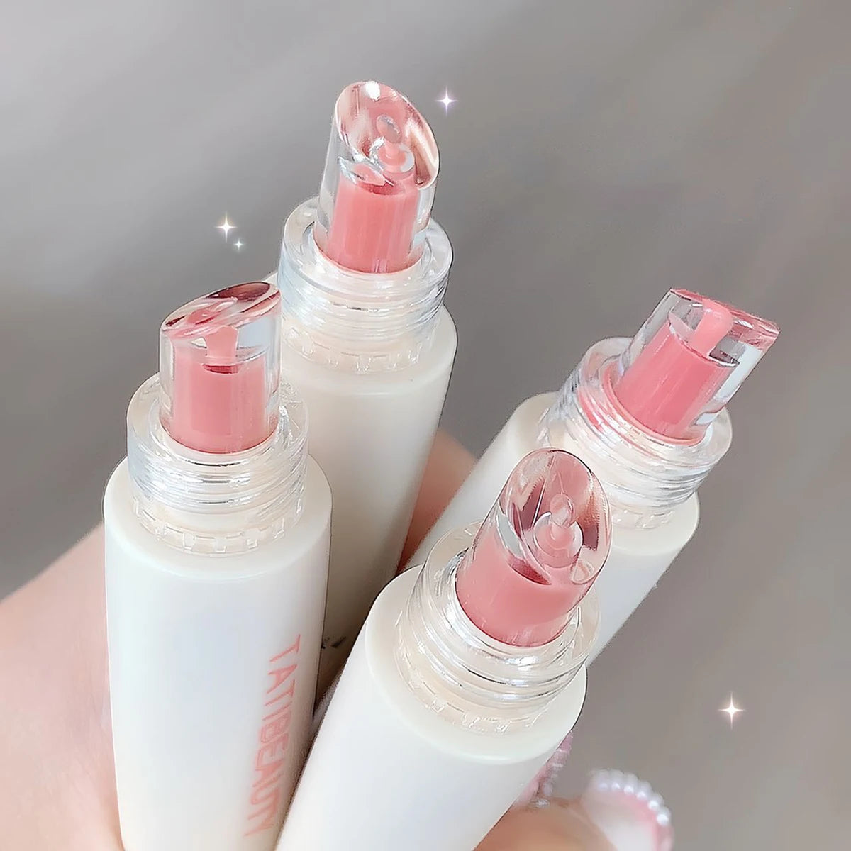 Brillo labial hidratante Lip Jelly Essence de TATIBEAUTY | Brillo hidratante y duradero