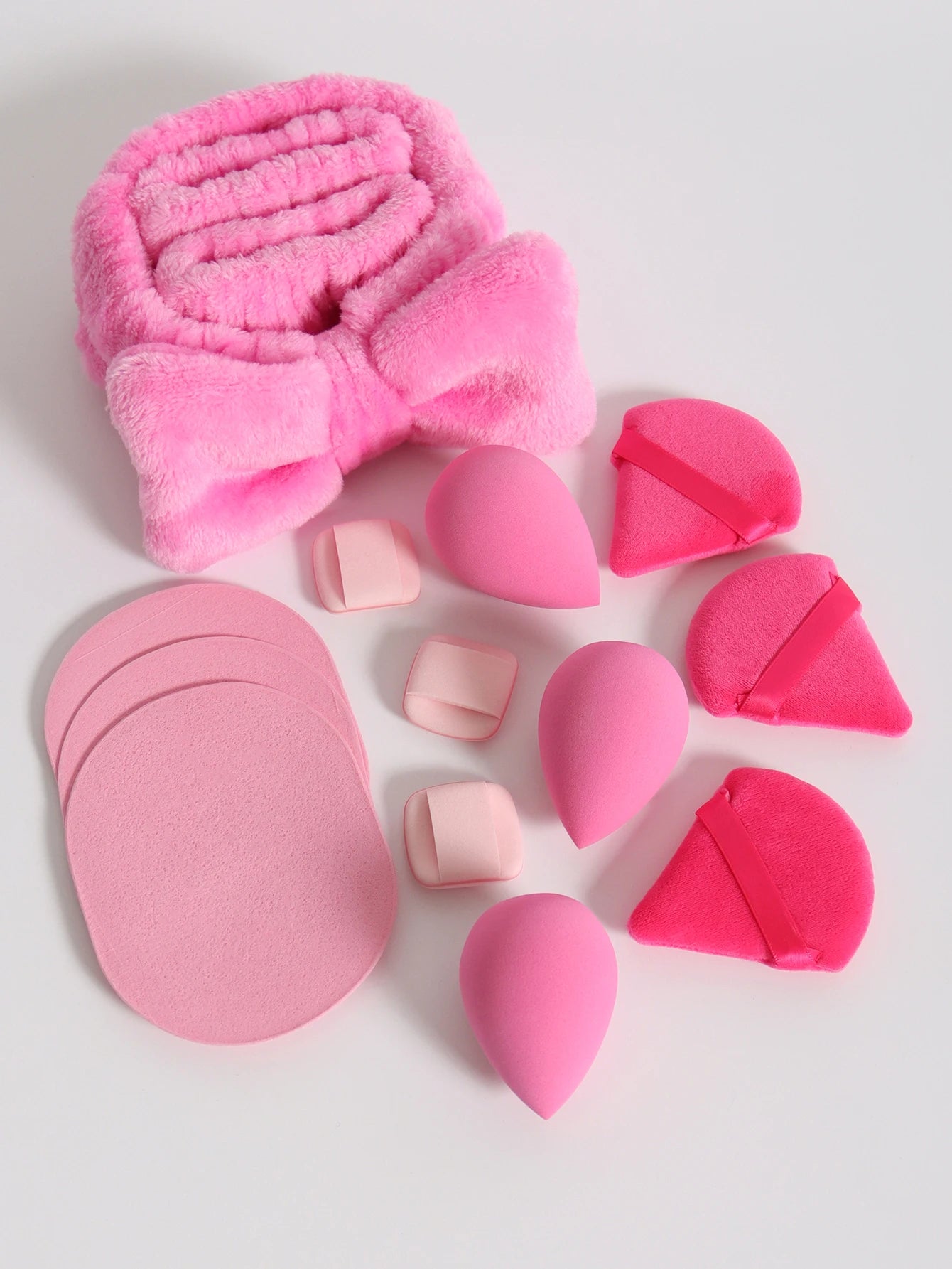 LuxuryGlow 15-Piece Makeup Sponge & Cosmetic Puff Set – Beauty Blender, Headband & Wristband
