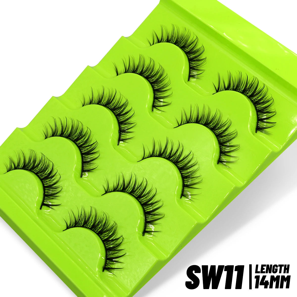 GROINNEYA Cat Eye Wispy Lashes – 5/6 Pairs Clear Band Natural 6D Eyelash Extensions