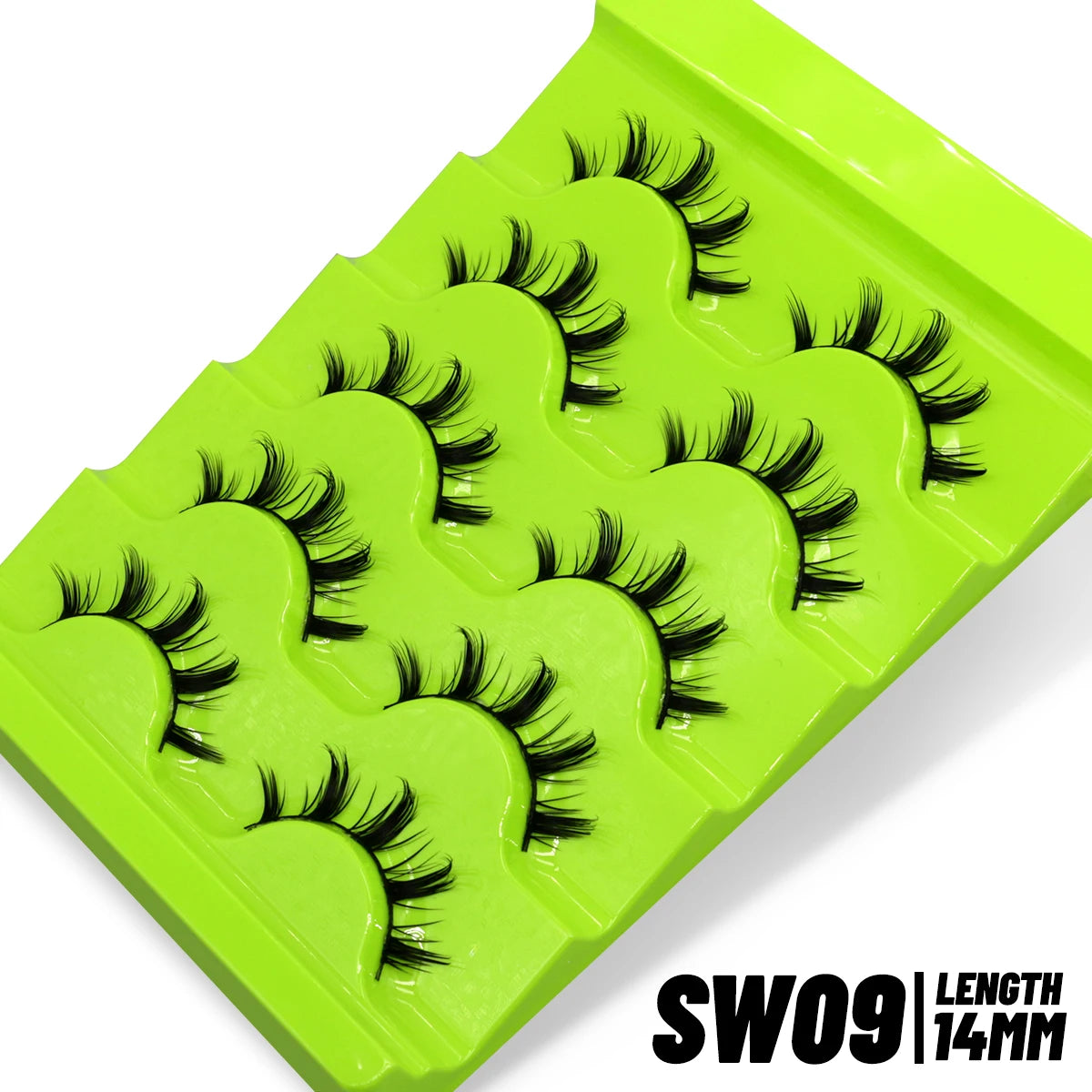 GROINNEYA Cat Eye Wispy Lashes – 5/6 Pairs Clear Band Natural 6D Eyelash Extensions